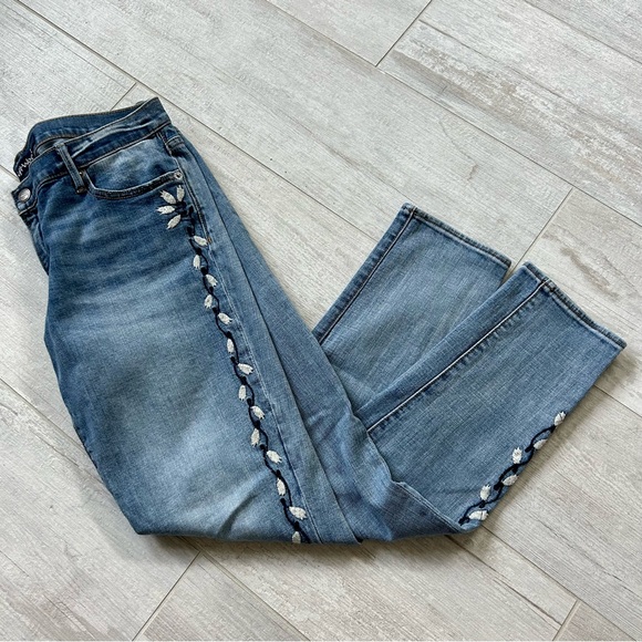 DRIFTWOOD Denim - Driftwood Marilyn bohemian jeans with embroidered flowers on the legs size 31